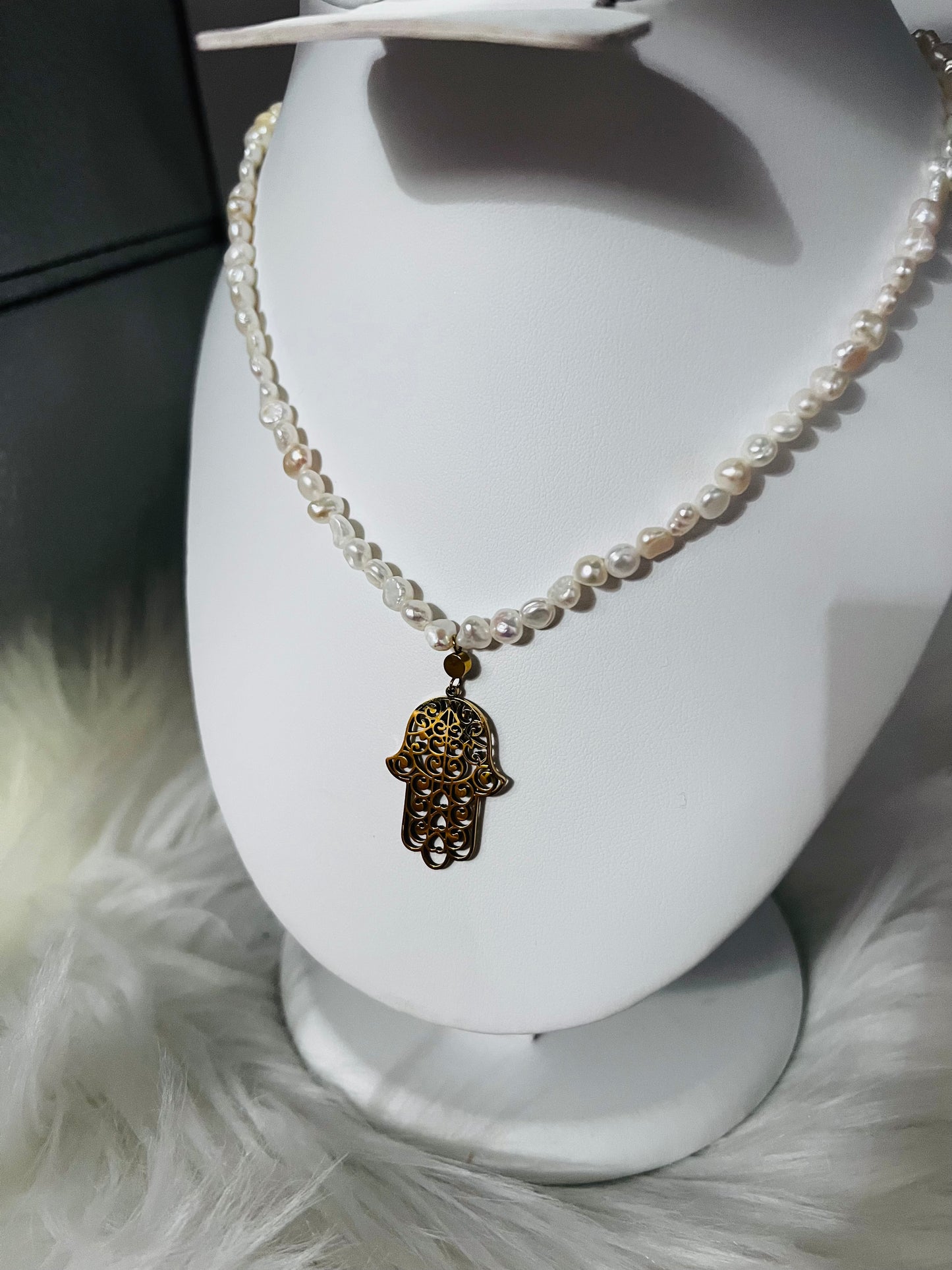 Handmade freshwater pearls Necklace