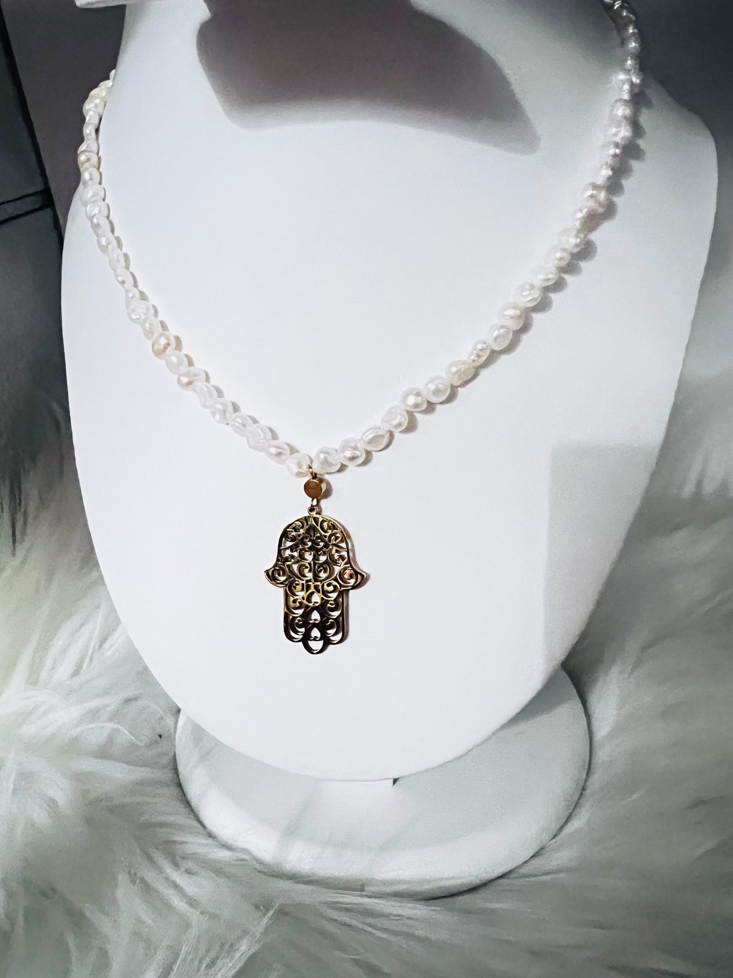 Handmade freshwater pearls Necklace
