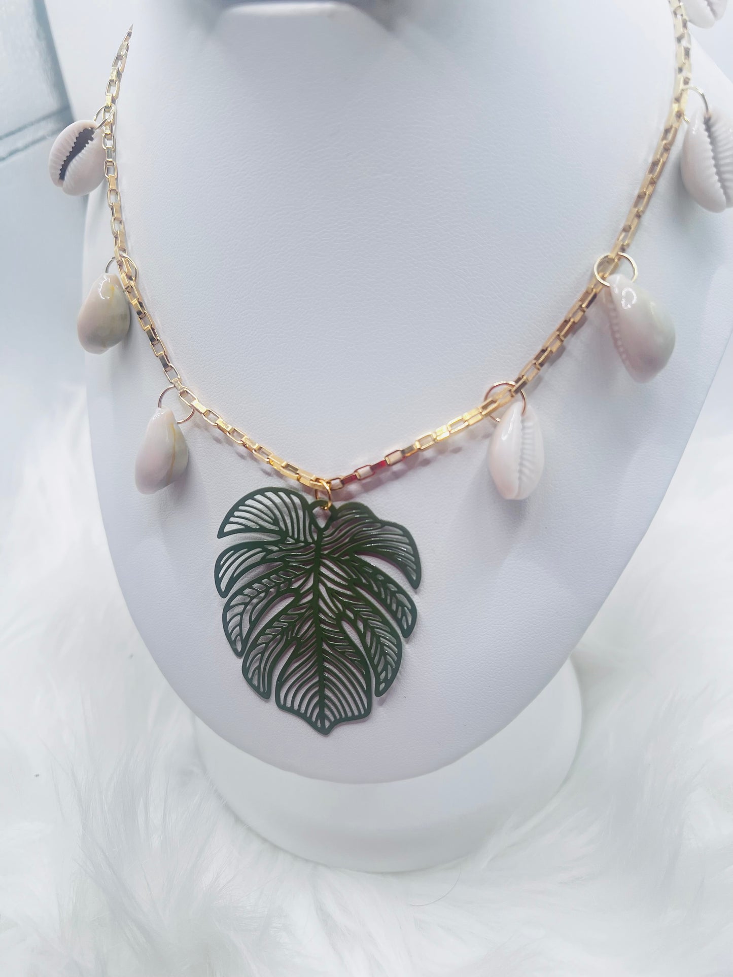 Tropical Vibes Cowrie Shell Necklace