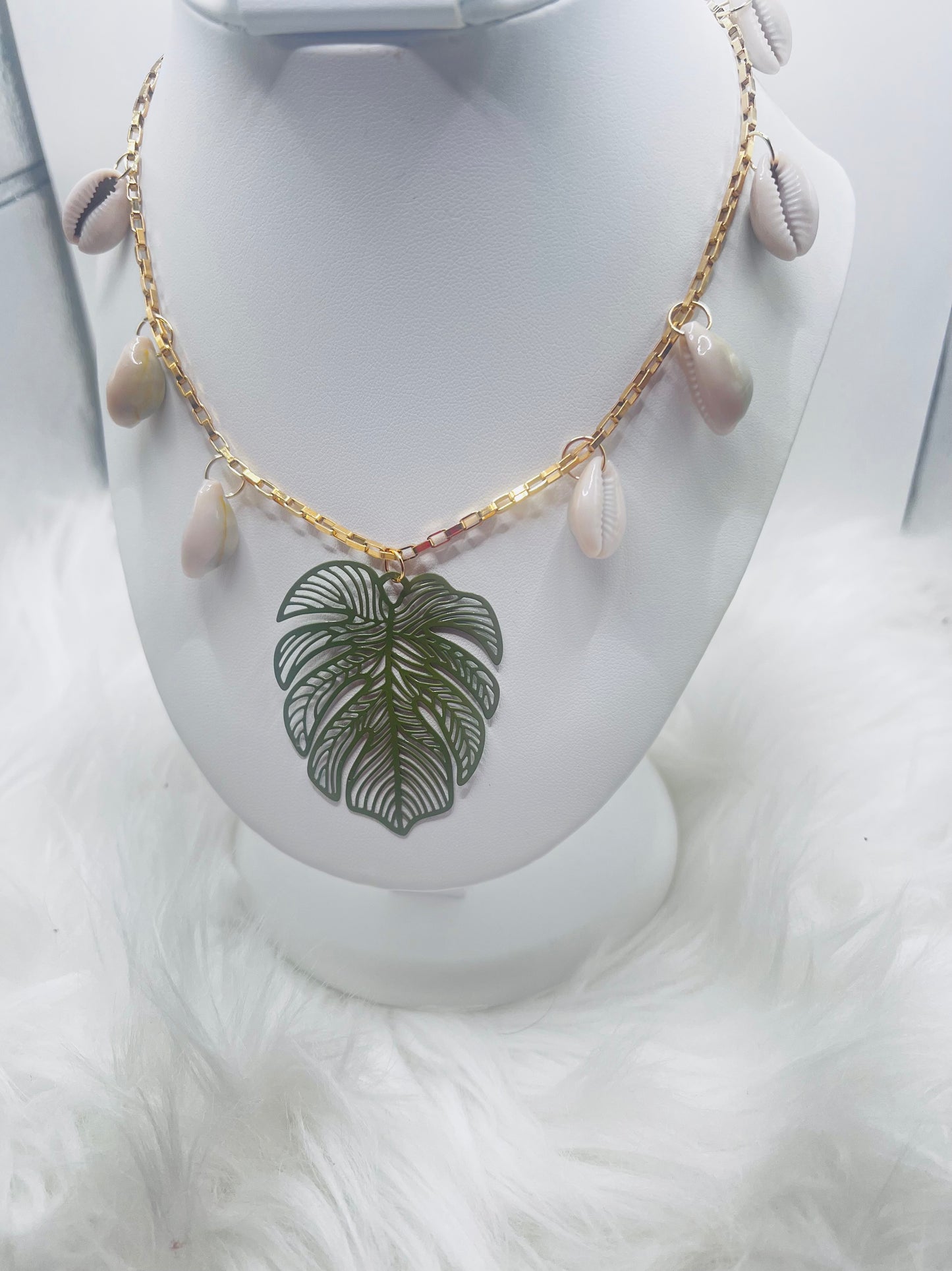 Tropical Vibes Cowrie Shell Necklace