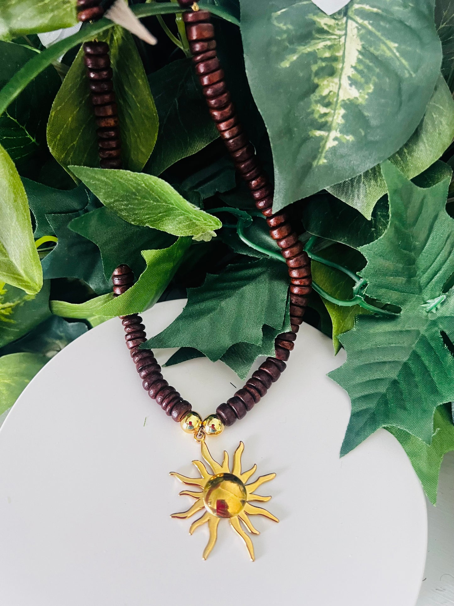 disc beads necklace