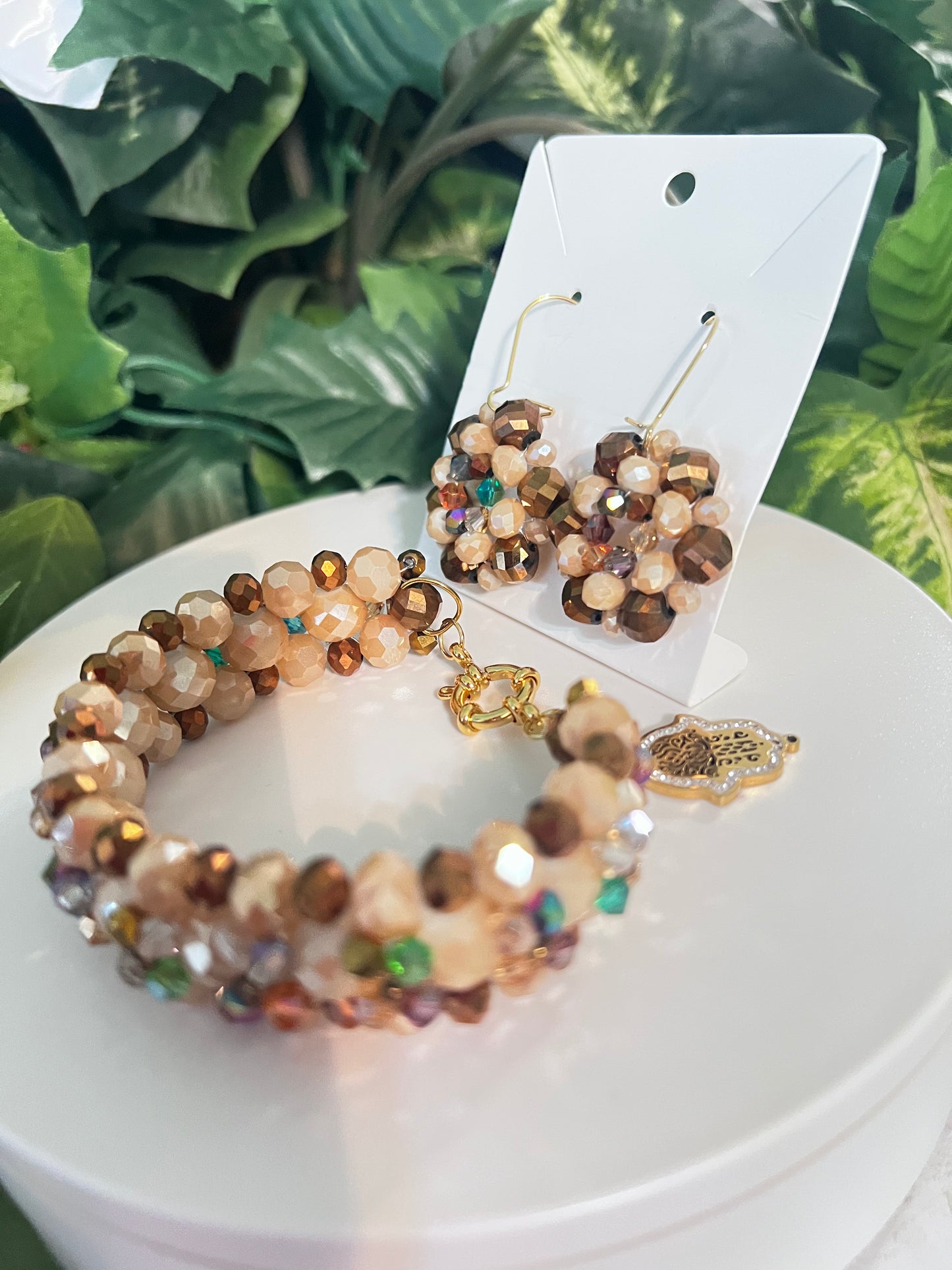 Earthy Glow Crystal Bead Jewelry Set with Hamsa Charm