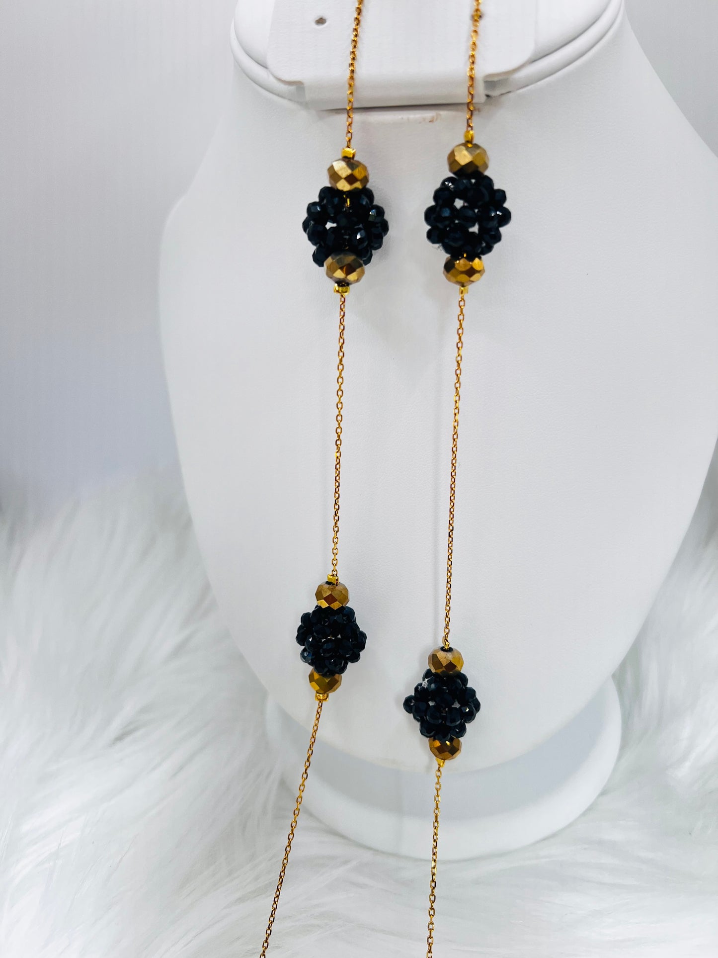 Black Crystal Cluster Y-Necklace – Gold Plated Stainless Steel