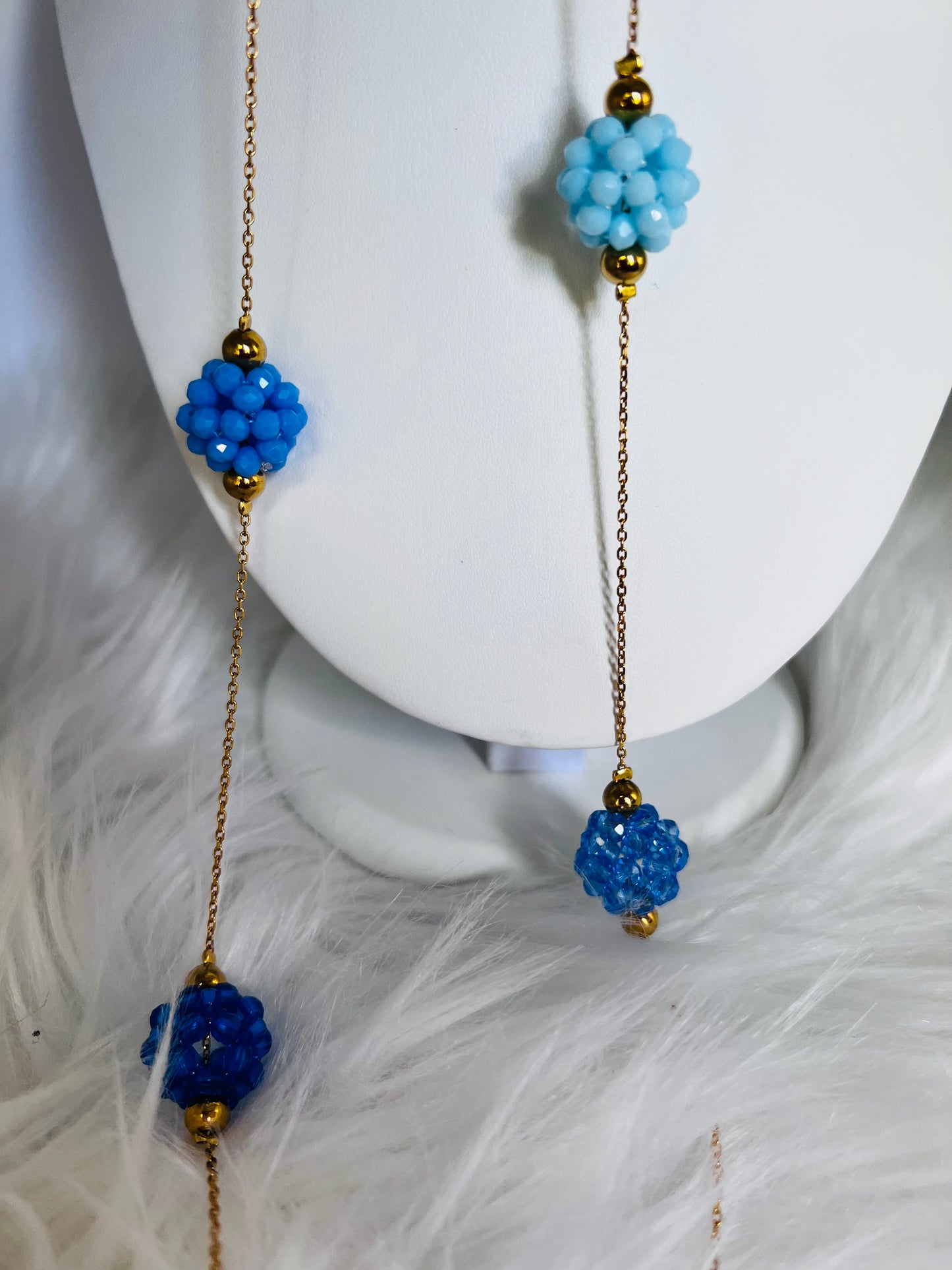 Blue Crystal Cluster Y-Necklace – Gold Plated Stainless Steel