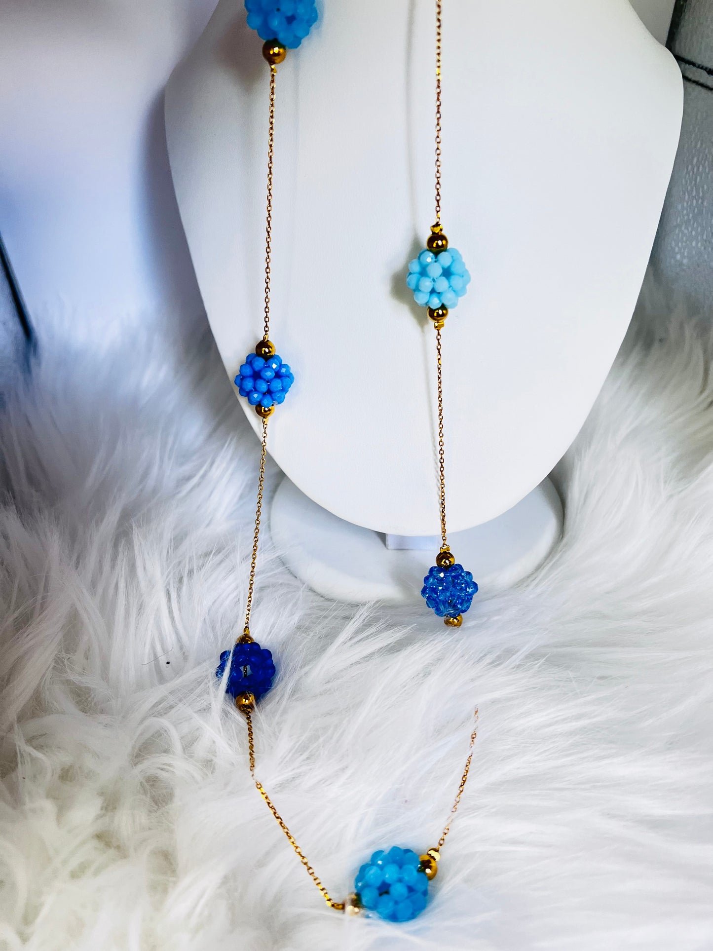 Blue Crystal Cluster Y-Necklace – Gold Plated Stainless Steel